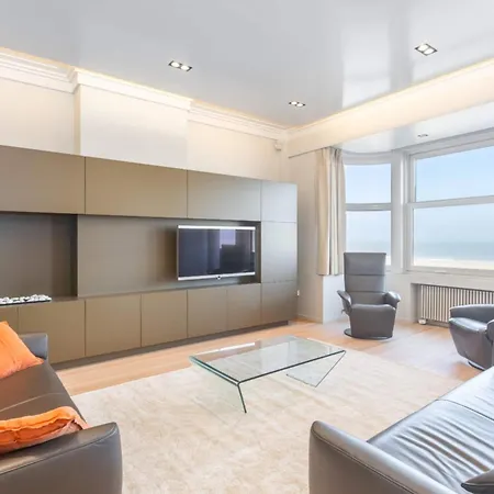 בית אירוח Sunbeach With Frontal Sea View